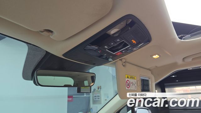 Kia Carnival (IV) Gasoline 9-Seater Signature 2023 — фото 17
