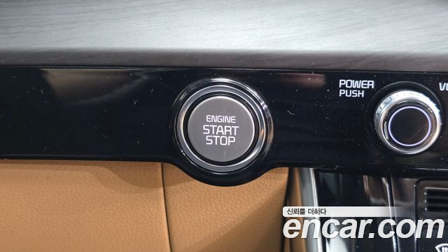 Kia Carnival (IV) Gasoline 9-Seater Signature 2023 — фото 19