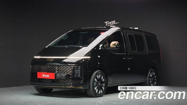 Hyundai Staria HEV 1.6 Lounge 7-Seater Inspiration