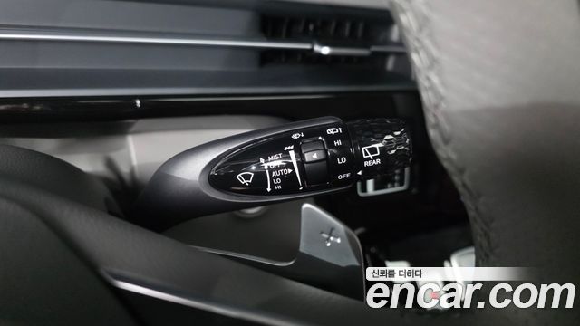 Hyundai Staria HEV 1.6 Lounge 7-Seater Inspiration 2025 — фото 29