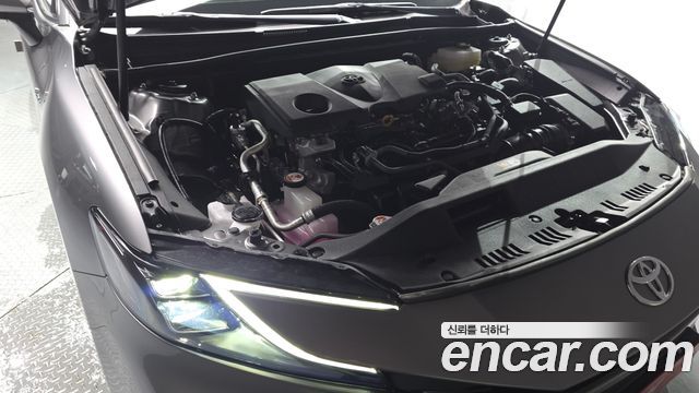 Toyota Camry (XV80) 2.5 XLE Premium Hybrid 2025 — фото 6
