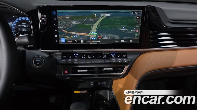 Toyota Camry (XV80) 2.5 XLE Premium Hybrid 2025 — фото 17