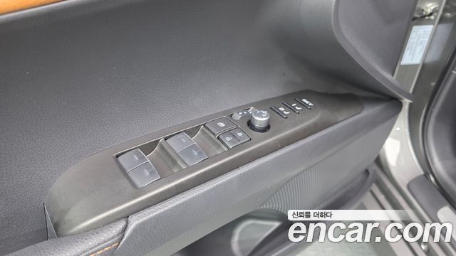 Toyota Camry (XV80) 2.5 XLE Premium Hybrid 2025 — фото 35