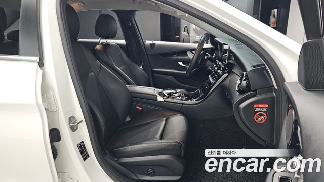 Mercedes-Benz C-Class (W205) C200 2019 — фото 26