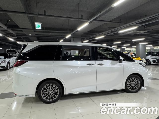 Lexus LM (II) 500h Executive 2025 — фото 2