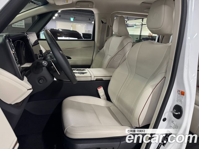 Lexus LM (II) 500h Executive 2025 — фото 7