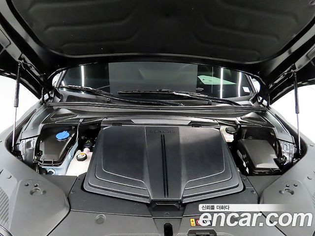 Genesis GV60 Standard 2022 — фото 23