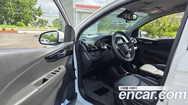 Chevrolet Spark Premier 2022 — фото 10