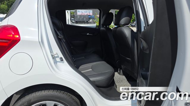 Chevrolet Spark Premier 2022 — фото 11