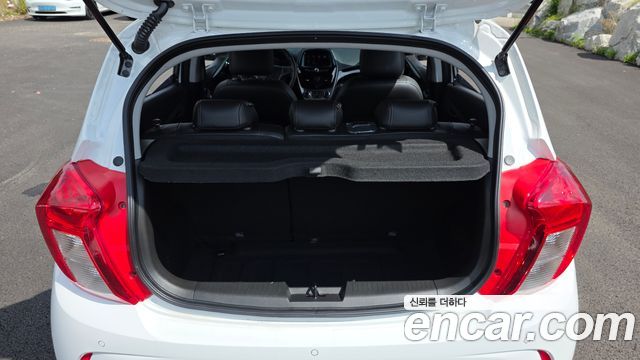 Chevrolet Spark Premier 2022 — фото 16