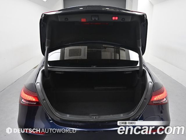Mercedes-Benz E-Class (W213) E300e 4MATIC Exclusive 2022 — фото 23