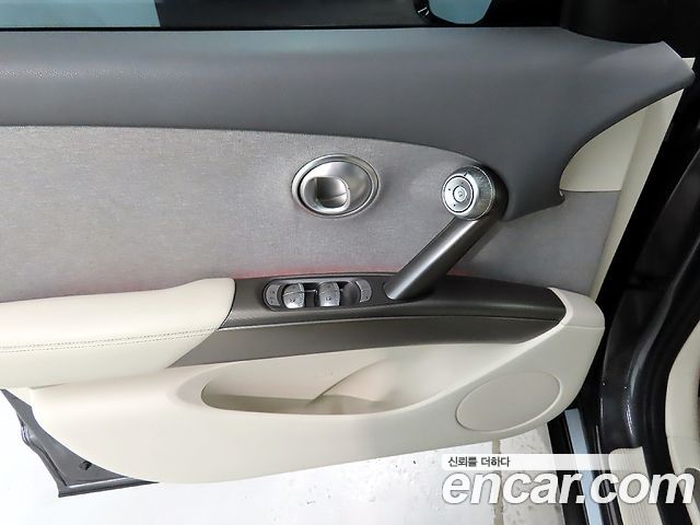 Genesis GV60 Standard 2022 — фото 19
