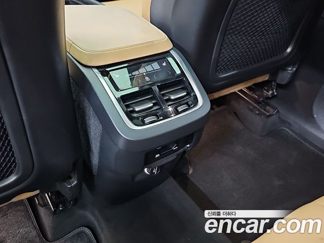 Volvo XC90 (II) D5 Inscription 2019 — фото 17