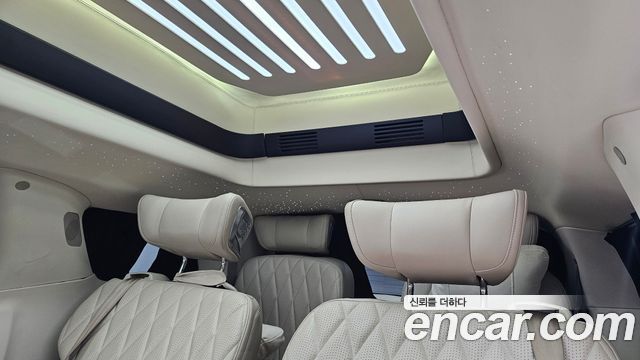 Kia Carnival (IV) Gasoline 9-seater Limousine(Special vehicle) 2022 — фото 19