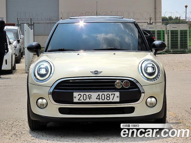 MINI Cooper 5Door HIGH 3rd