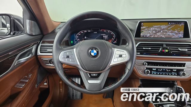 BMW 7 Series (G11) M760Li xDrive V12 Excellence 2020 — фото 17