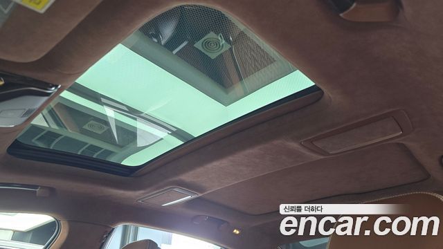 BMW 7 Series (G11) M760Li xDrive V12 Excellence 2020 — фото 22