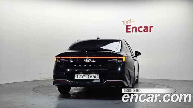 Hyundai Sonata The Edge (DN8) 2.0 Exclusive 2024 — фото 4