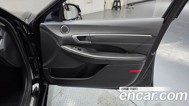 Hyundai Sonata The Edge (DN8) 2.0 Exclusive 2024 — фото 30
