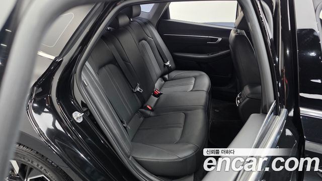 Hyundai Sonata The Edge (DN8) 2.0 Exclusive 2024 — фото 33