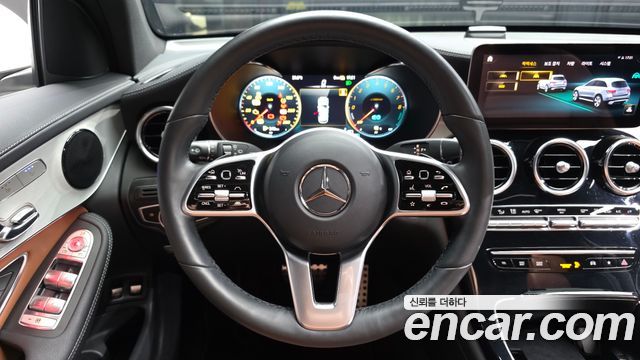 Mercedes-Benz GLC-Class (X253) GLC300e 4MATIC 2022 — фото 17