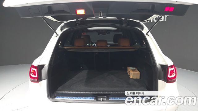 Mercedes-Benz GLC-Class (X253) GLC300e 4MATIC 2022 — фото 24