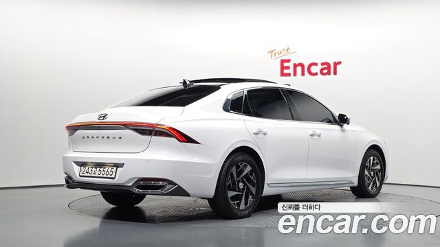 Hyundai Grandeur Hybrid (IG) Le Blanc 2023 — фото 2