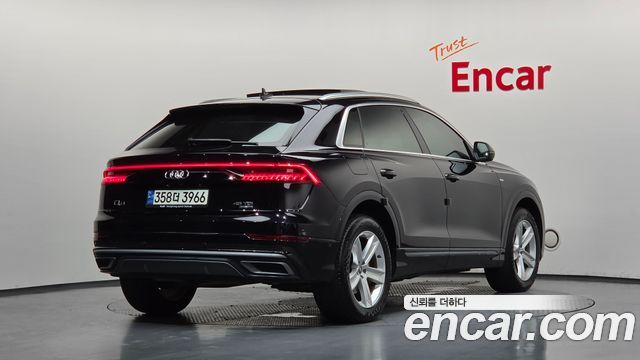 Audi Q8 (4M) 45 TDI Quattro Premium 2021 — фото 2