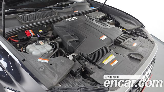 Audi Q8 (4M) 45 TDI Quattro Premium 2021 — фото 6