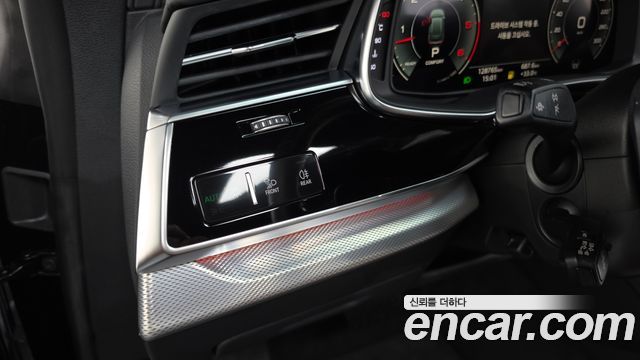 Audi Q8 (4M) 45 TDI Quattro Premium 2021 — фото 20