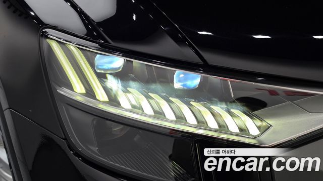 Audi Q8 (4M) 45 TDI Quattro Premium 2021 — фото 22