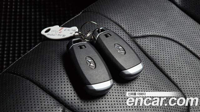 Hyundai Avante (CN7) 1.6 Turbo N Line Inspiration 2021 — фото 16