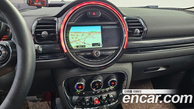 MINI Cooper D Clubman High 2nd 2016 — фото 17
