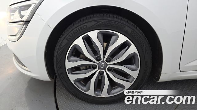 Renault Korea SM6 2.0 GDe LE 2016 — фото 5