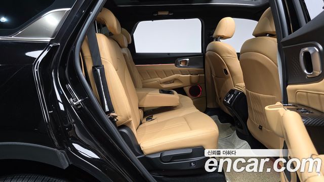 Kia Sorento (IV) Gasoline 2.5T 2WD Gravity 2023 — фото 11