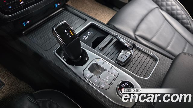 KG Mobility (SsangYong) Rexton Diesel 2.2 4WD Prestige 2021 — фото 9