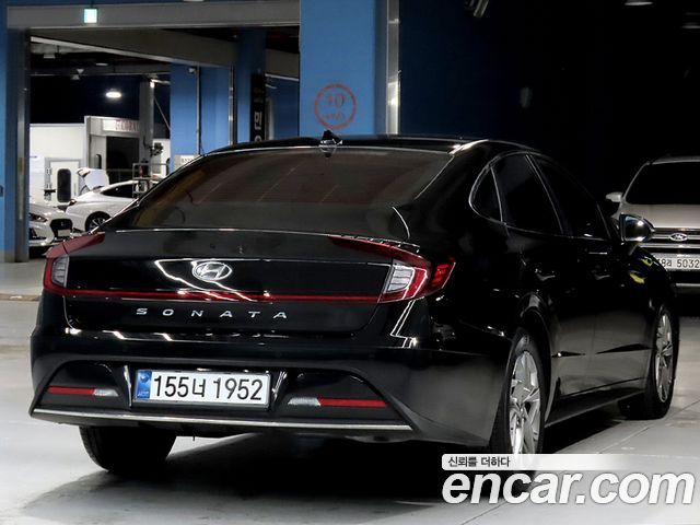 Hyundai Sonata (DN8) 2.0 Premium 2021 — фото 2
