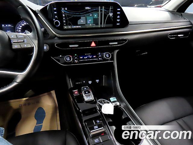 Hyundai Sonata (DN8) 2.0 Premium 2021 — фото 9