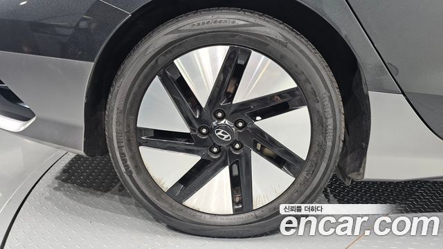 Hyundai Ioniq 6 Long Range Exclusive 2024 — фото 5