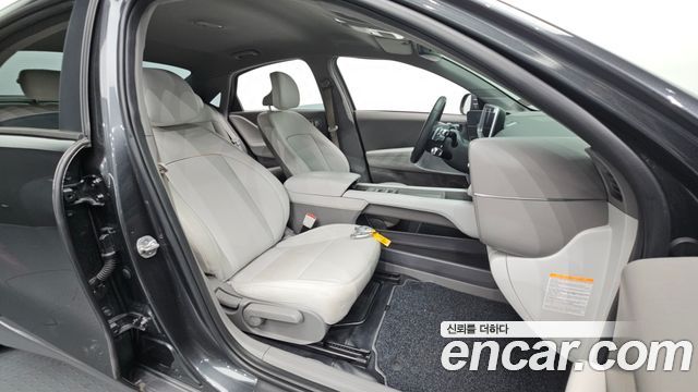 Hyundai Ioniq 6 Long Range Exclusive 2024 — фото 26