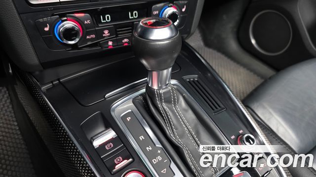 Audi SQ5 3.0 TDI Quattro 8R 2014 — фото 9