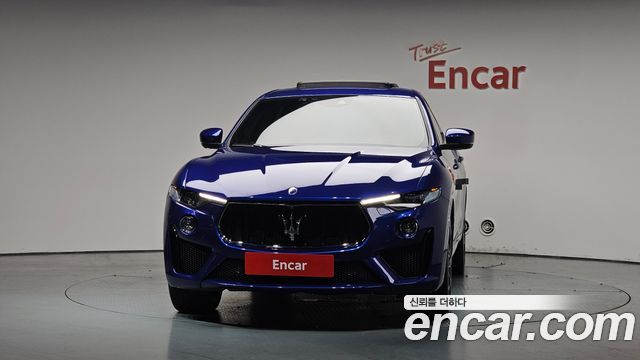 Maserati Levante 3.8 GTS AWD 2019 — фото 3