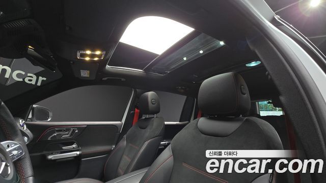 Mercedes-Benz GLB-Class (X247) AMG GLB35 4MATIC 2023 — фото 19