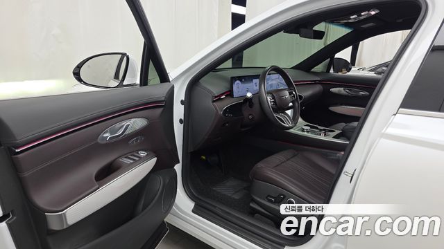 Genesis GV70 2.5T Gasoline AWD 2025 — фото 10