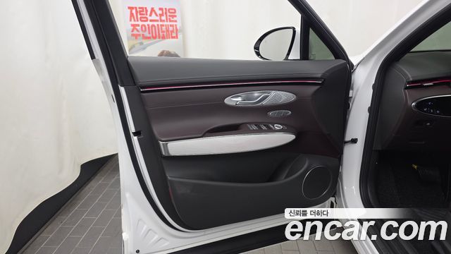 Genesis GV70 2.5T Gasoline AWD 2025 — фото 24