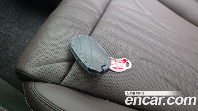 Genesis GV70 2.5T Gasoline AWD 2025 — фото 26