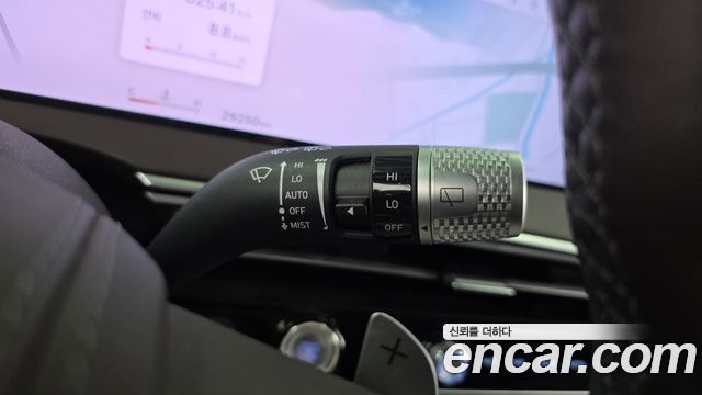 Genesis GV70 2.5T Gasoline AWD 2025 — фото 27