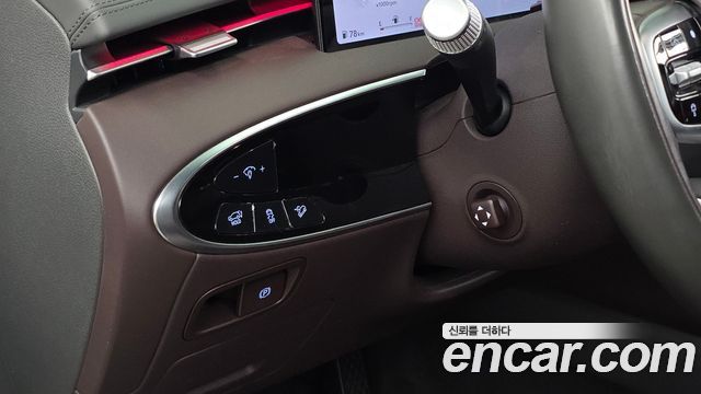 Genesis GV70 2.5T Gasoline AWD 2025 — фото 31