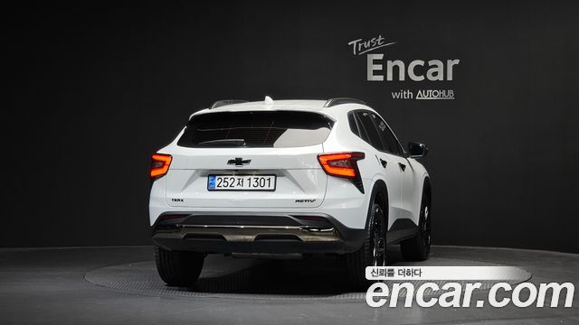 Chevrolet Trax Crossover 1.2 ACTIV 2025 — фото 4