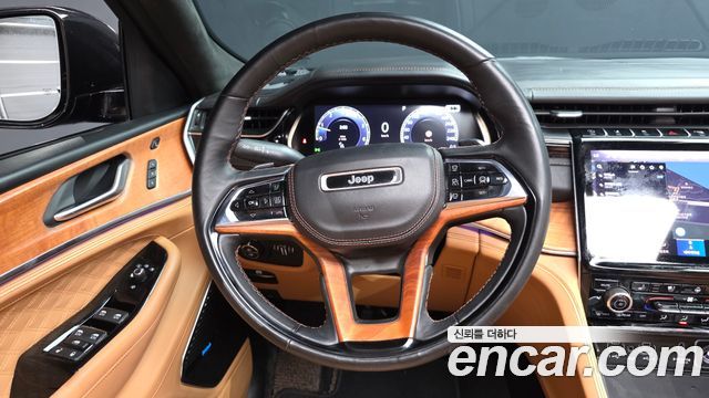 Jeep Grand Cherokee (WL) L 3.6 Summit Reserve 2023 — фото 13